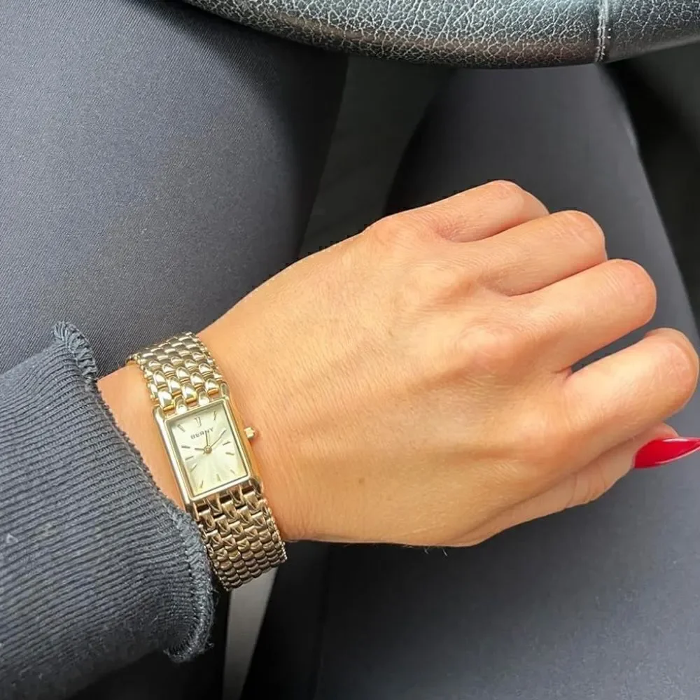 Classic Square Gold Wristwatch for Women